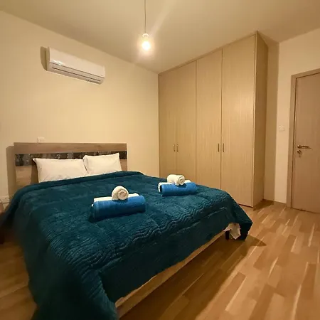 Villa Maestro Ii -